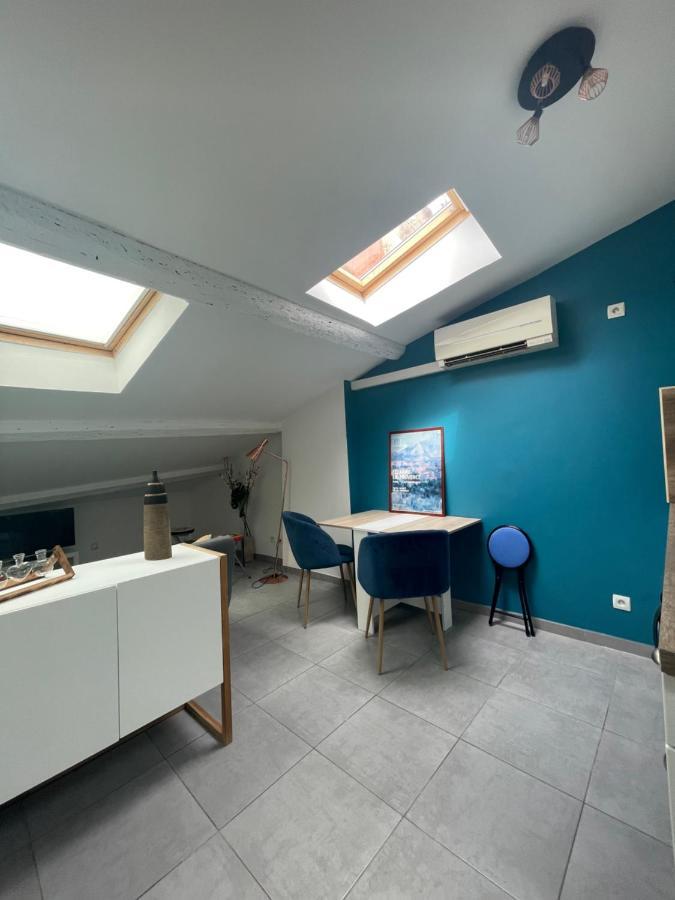 Appartement Climatise Centre-Ville De Narbonne Dans Comble 4 Couchages Exteriör bild