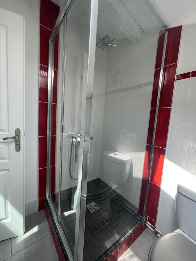 Appartement Climatise Centre-Ville De Narbonne Dans Comble 4 Couchages Exteriör bild