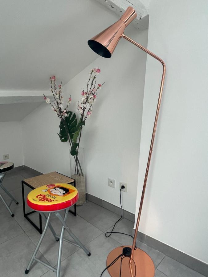 Appartement Climatise Centre-Ville De Narbonne Dans Comble 4 Couchages Exteriör bild