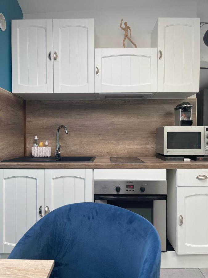 Appartement Climatise Centre-Ville De Narbonne Dans Comble 4 Couchages Exteriör bild